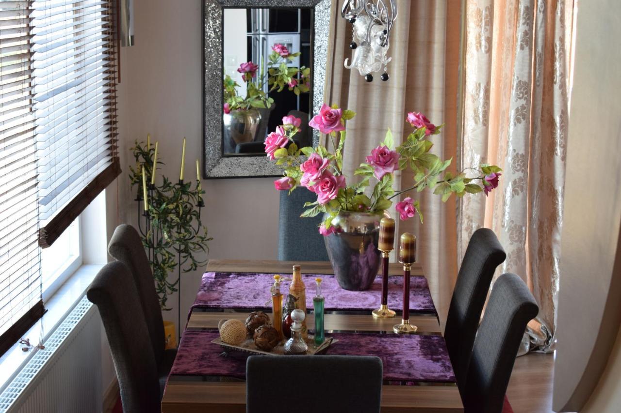 Five Stars In Trikala Apartment Exterior photo